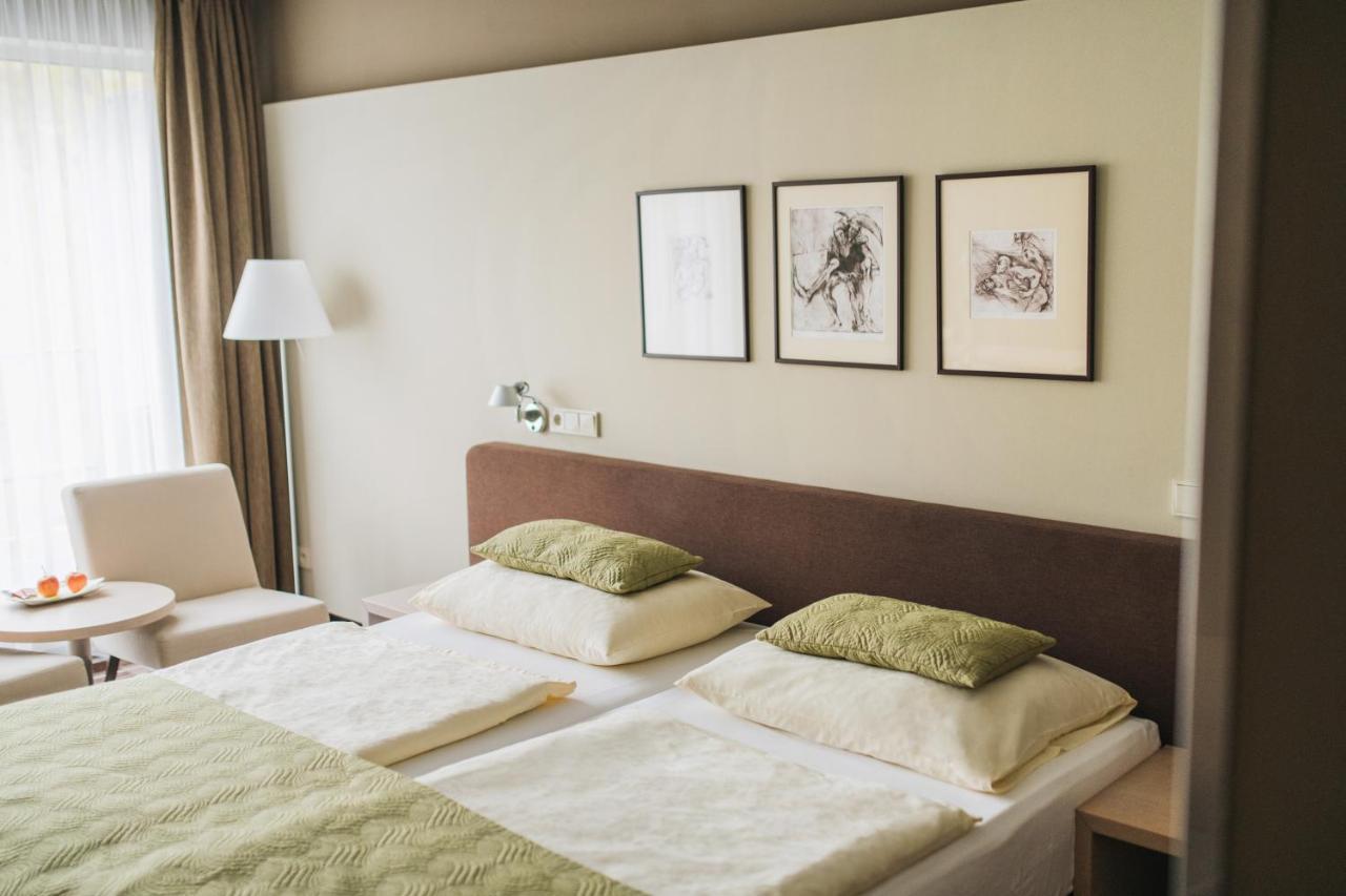 Hotel Split Kadaň Kültér fotó