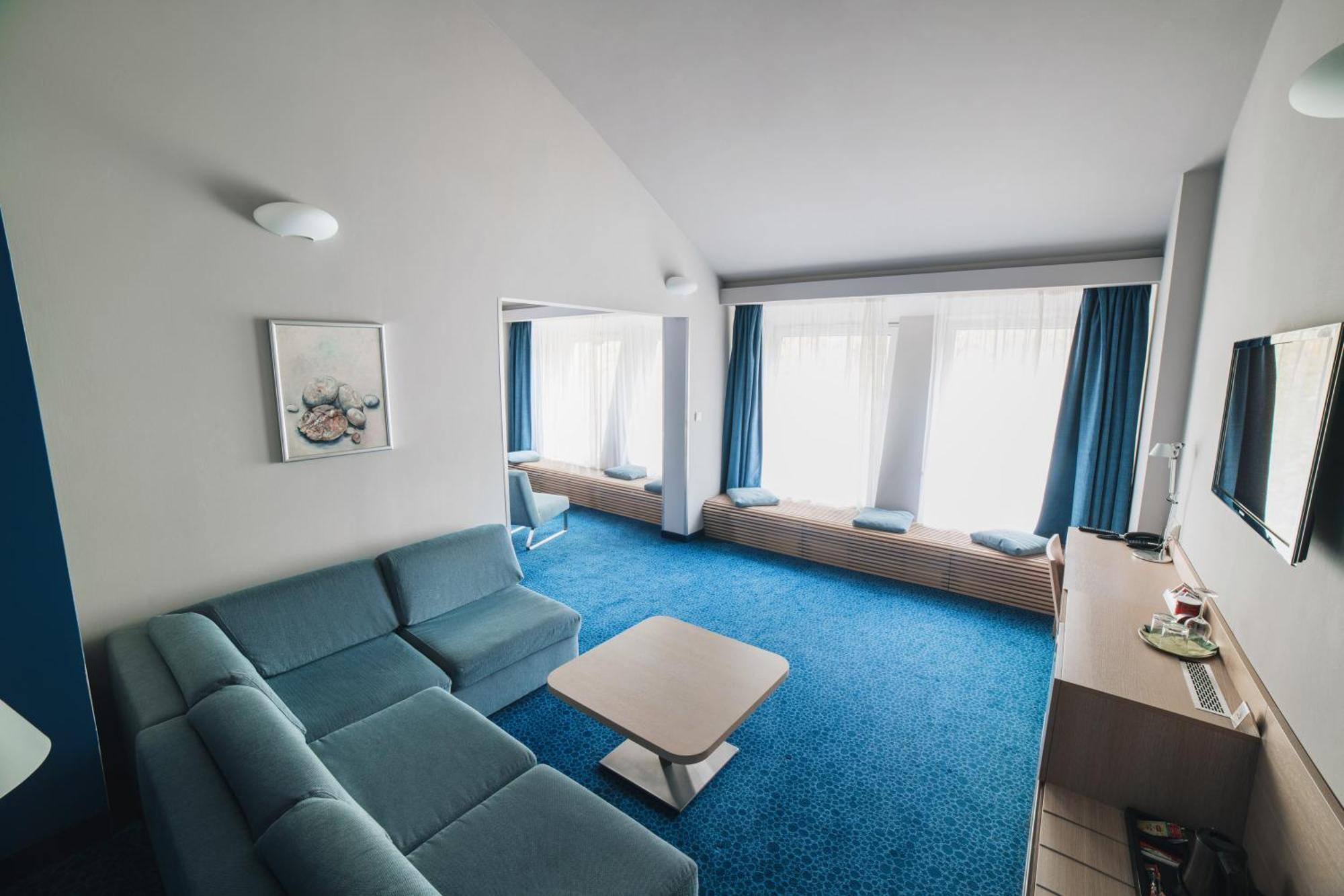 Hotel Split Kadaň Kültér fotó